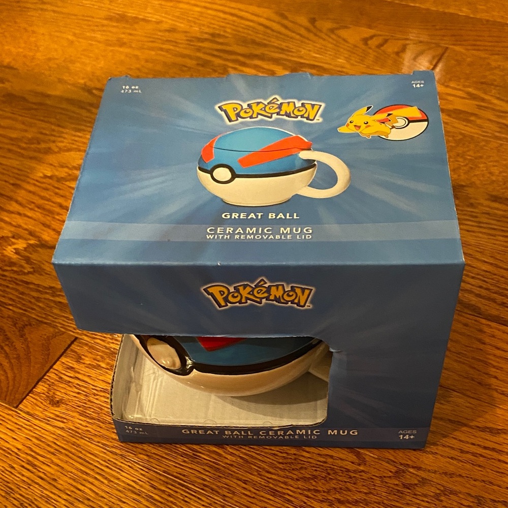 Pokemon Great Ball Ceramic Mug - Blue and Red